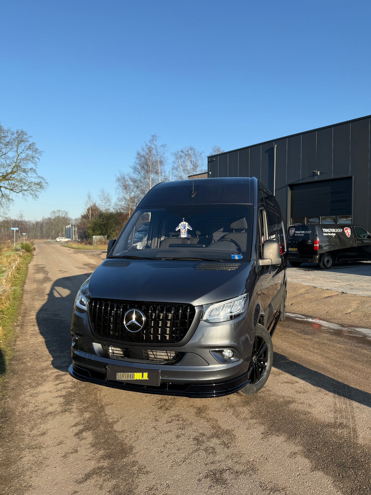 Design voorspoiler Sprinter 907 2018+