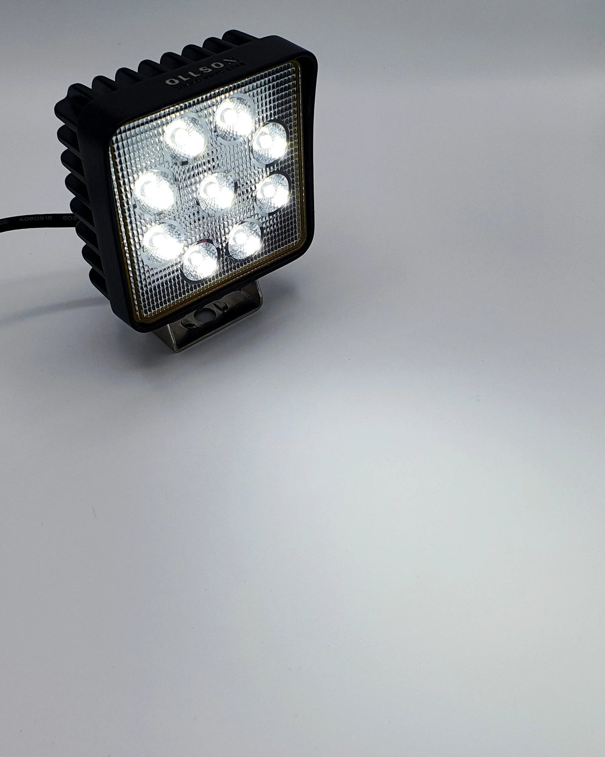 LED Work Light 27 Watt OLLSON Heavy Duty