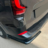 Achterbumperskirts (Hoeken) passend voor Volkswagen Transporter T7 2024- & Ford Transit Custom (V710) 2023- - Glanzend zwart